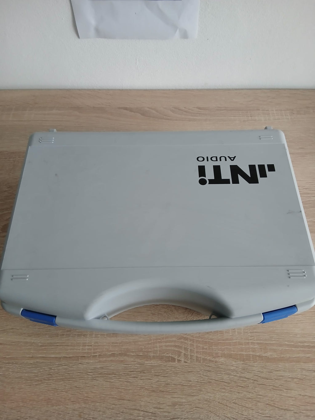 NTi Audio Digirator DR2 Digital audio measuring instrumen