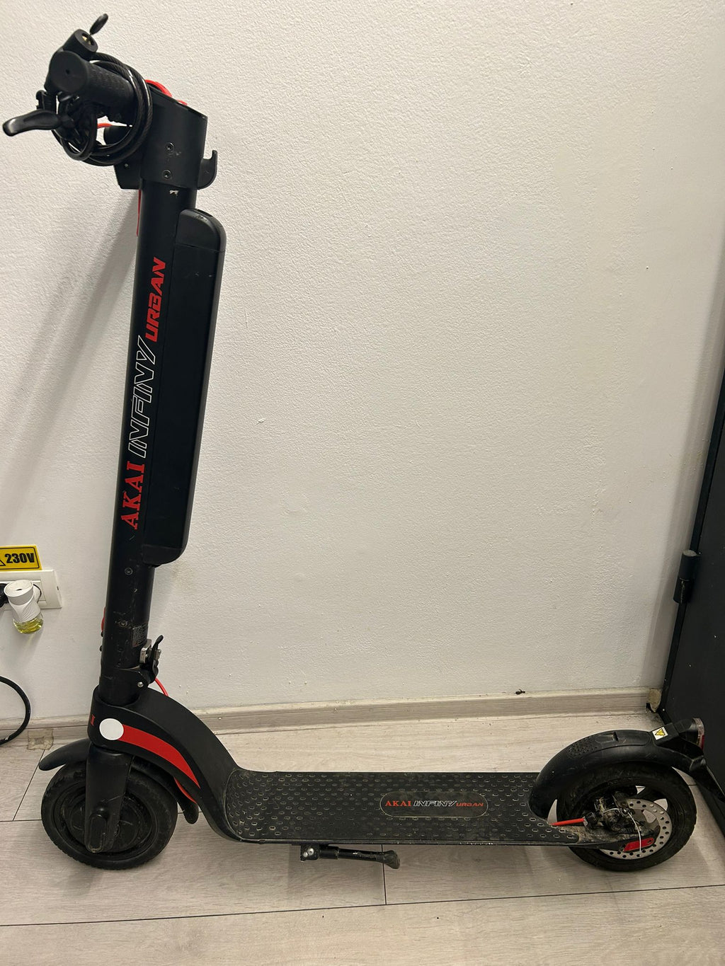 Trotineta electrica Akai Infiny Urban