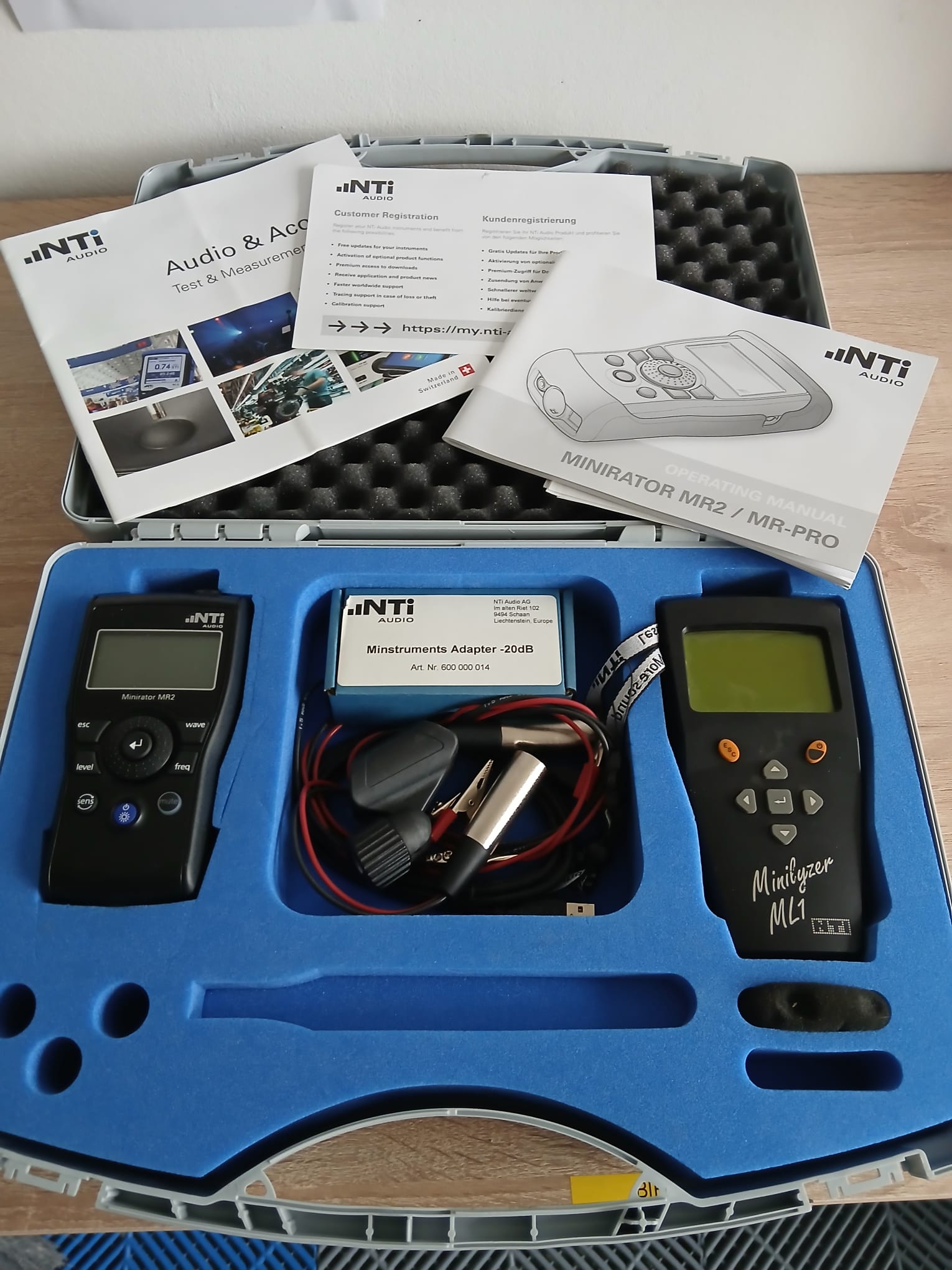NTi Audio Digirator DR2 Digital audio measuring instrumen