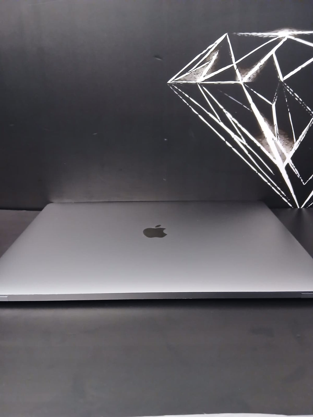 MacBook Pro I9 512SSD 16GB RAM