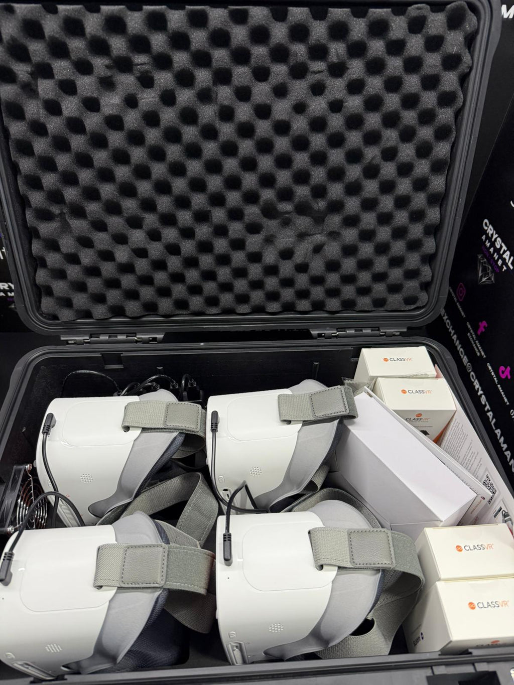 Ochelari ClassVR Premium Classroom Kit Nou - 4 utilizatori