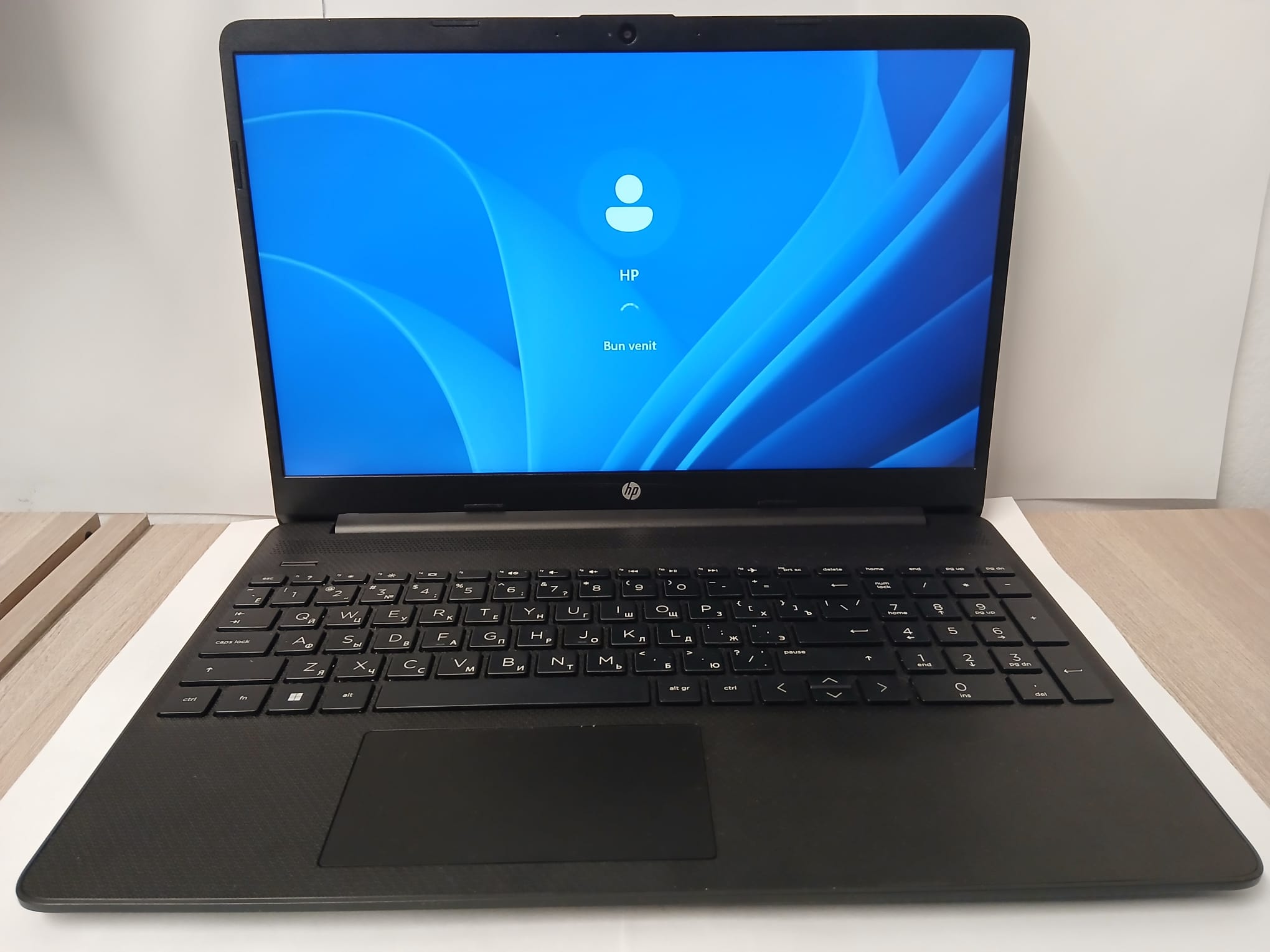 Laptop HP 15s-eq1xxx – SSD + 8GB RAM