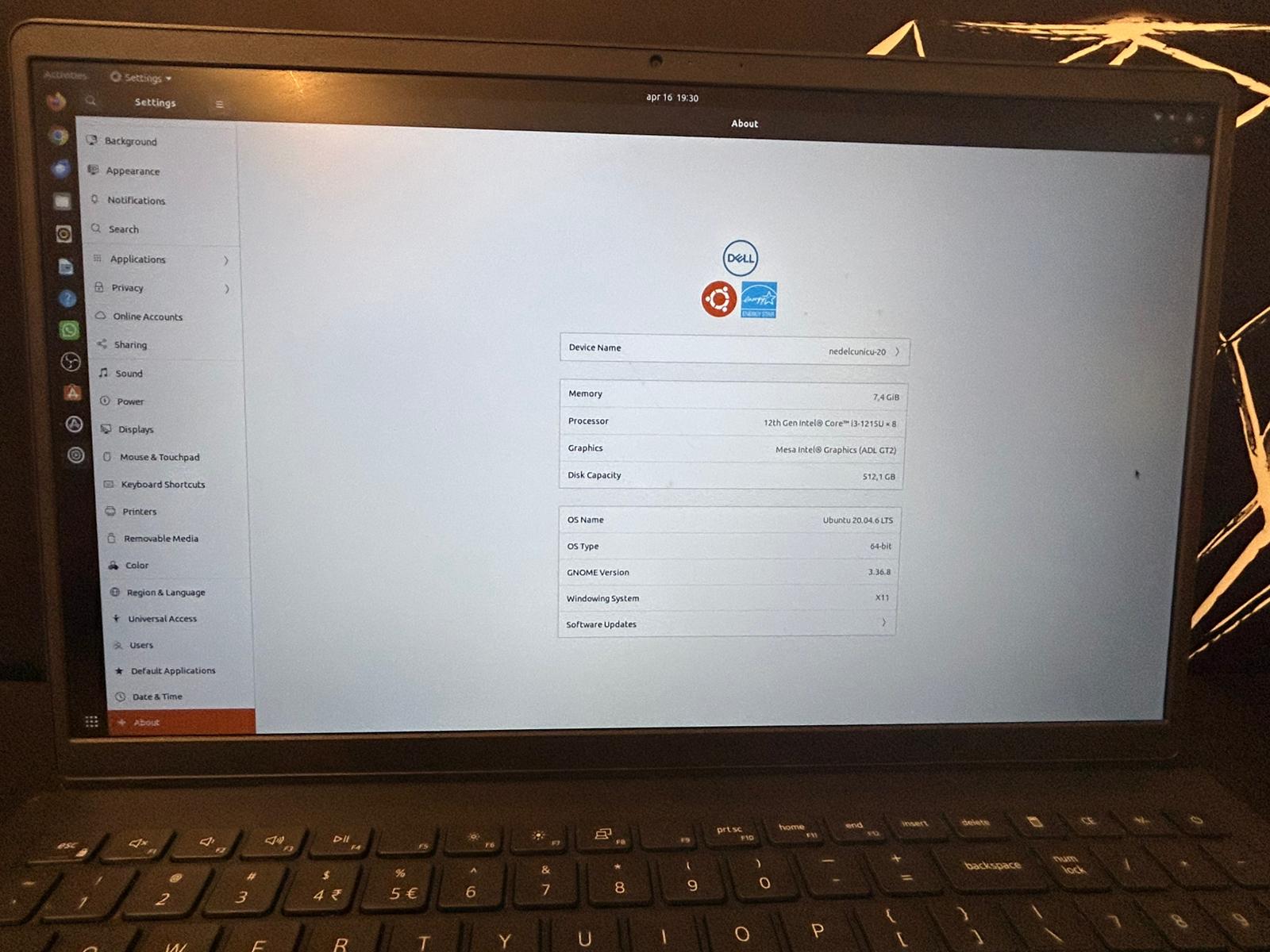 Laptop Dell I3 8Gb RAM
