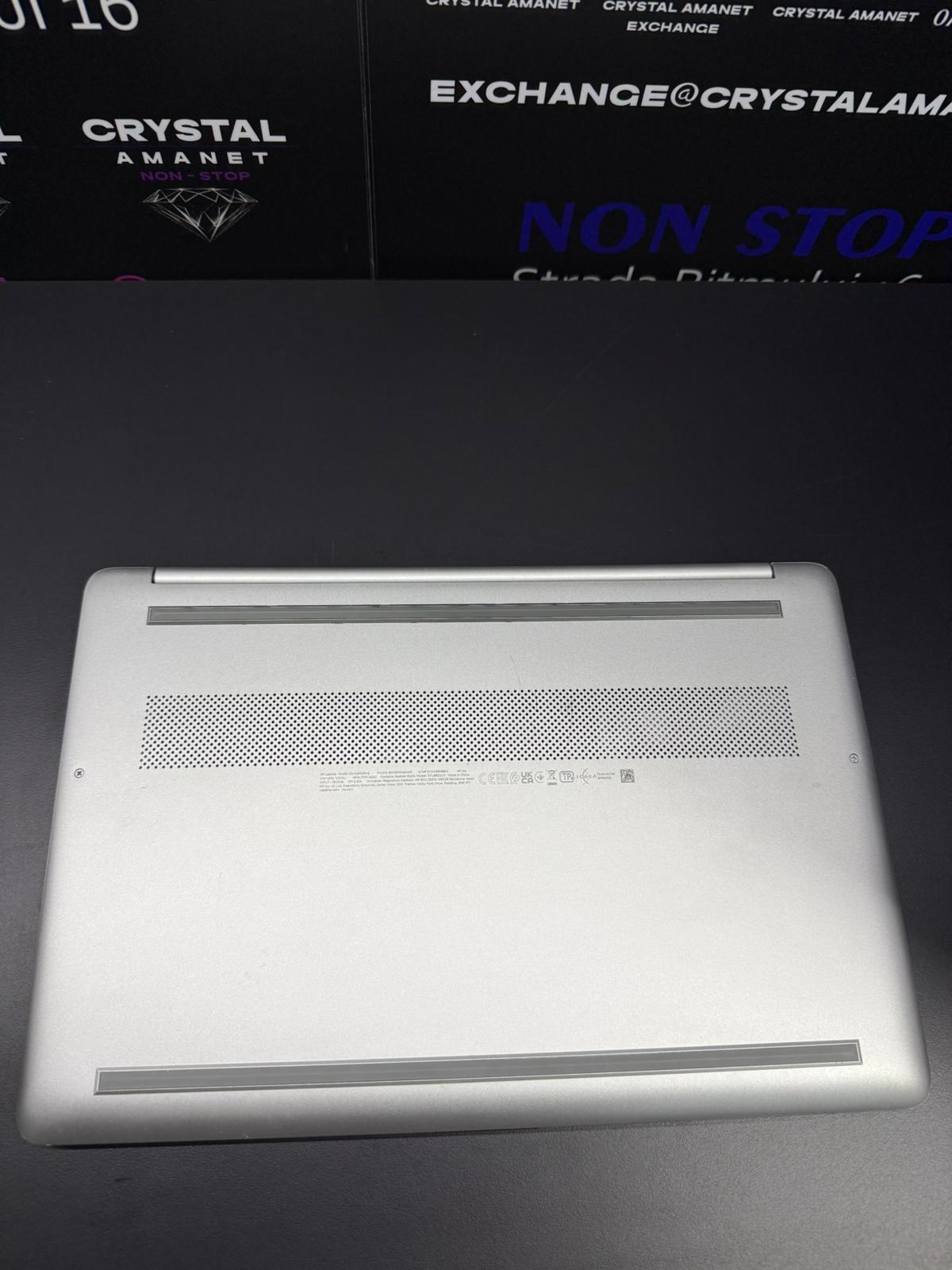 Laptop HP - i5 1235u, 16gb, 512Gbssd