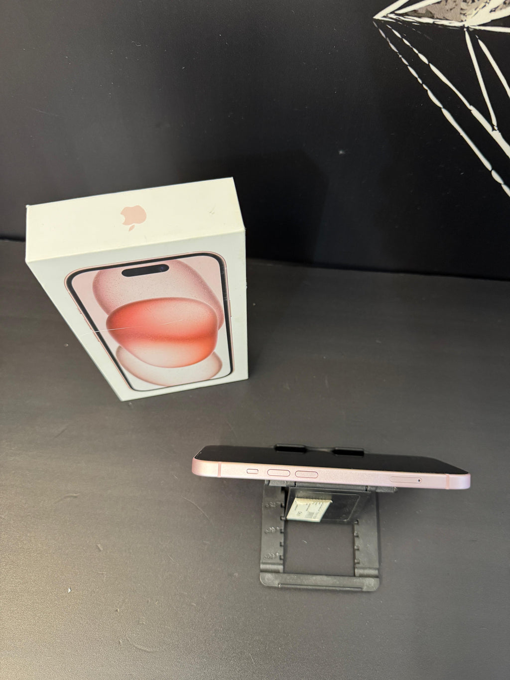 iPhone 15 Pink 128GB