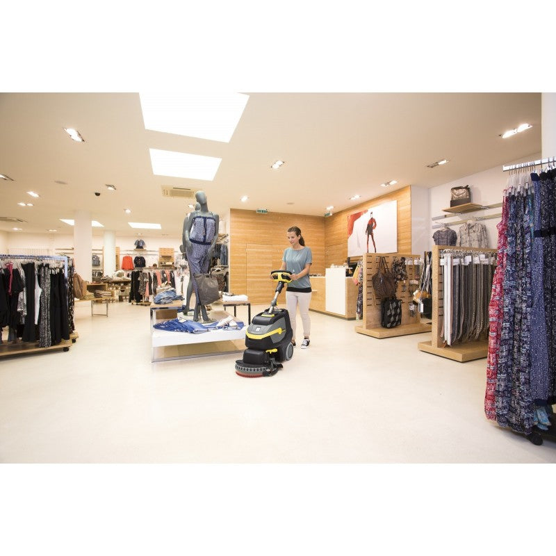 Masina de frecat-aspirat Karcher BD 38 12 C