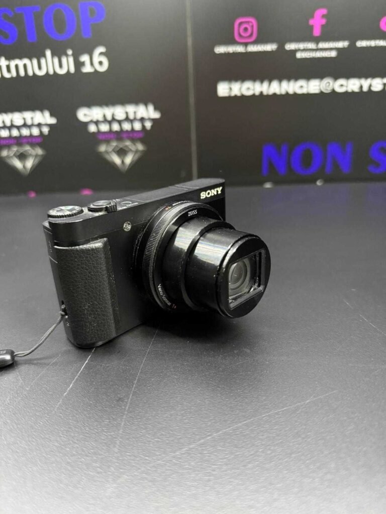 Sony Cyber-Shot DSC-HX99